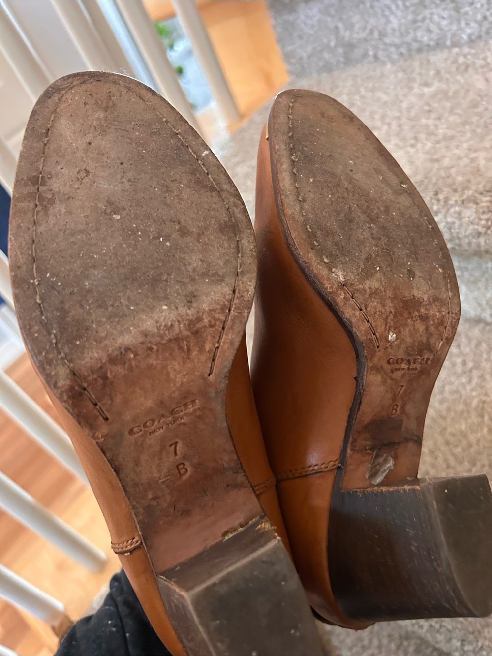 Coach Waldorf Calf Leather Boots with Gold toe and snap details. SZ 7. Luxury. - Picture 4 of 14